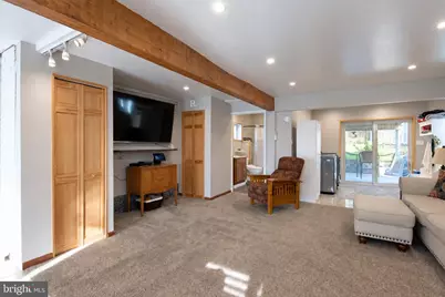 1082 W Leesport Road, Leesport, PA 19533 - Photo 5