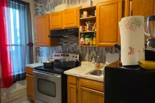 353 N 2nd St, Reading, PA 19601 - Photo 5