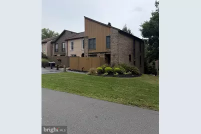 129 Merion Lane, Reading, PA 19607 - Photo 1