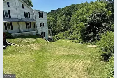 291 N Galen Hall Road, Wernersville, PA 19565 - Photo 3