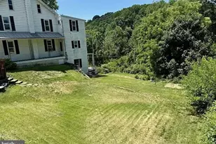 291 N Galen Hall Rd, Wernersville, PA 19565 - Photo 3