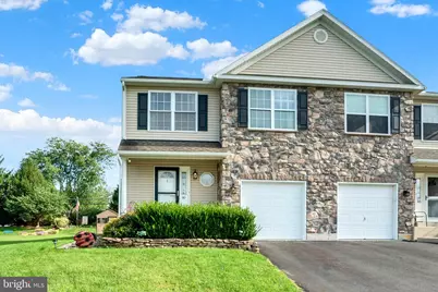 40 N Calais Drive, Reading, PA 19605 - Photo 1