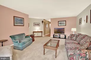 15 Tanglewood Dr, Reading, PA 19607 - Photo 11