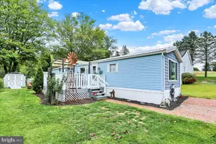 209 Memory Ln, Hamburg, PA 19526 - Photo 1