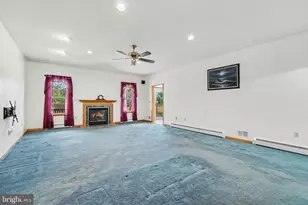 17 Foxwood Dr, Mohrsville, PA 19541 - Photo 7
