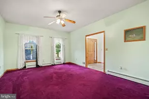 17 Foxwood Dr, Mohrsville, PA 19541 - Photo 9
