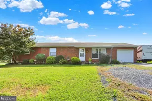1383 Fairview Dr, Leesport, PA 19533 - Photo 1