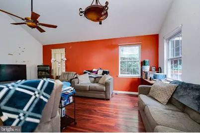 4860 Dunham Drive, Reading, PA 19606 - Photo 3