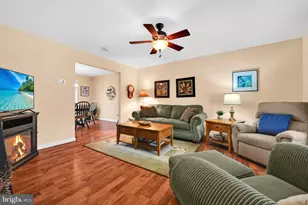 351 Oneida Dr, Sinking Spring, PA 19608 - Photo 9