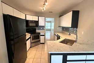 163 Hawthorne Ct, Reading, PA 19610 - Photo 9