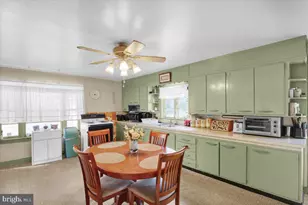 3283 State Hill Rd, Sinking Spring, PA 19608 - Photo 11