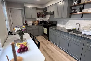 732 N 10th St, Reading, PA 19604 - Photo 5