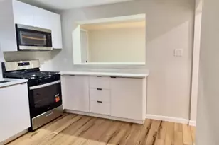 2037 Girard Ave, Reading, PA 19609 - Photo 17