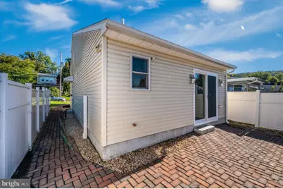 220 Woodland Avenue, Reading, PA 19606 - Photo 33