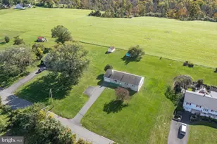 38 Locust Rd, Boyertown, PA 19512 - Photo 1