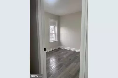 208 Maple Street, Reading, PA 19602 - Photo 5