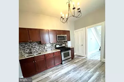 532 Windsor Street, Reading, PA 19601 - Photo 5