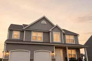 1007 Antonio Dr, Reading, PA 19605 - Photo 1