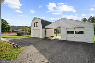 820 S Reading Ave, Boyertown, PA 19512 - Photo 3