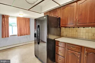 1601 Elizabeth Ave, Reading, PA 19605 - Photo 11