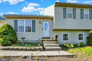 48 Deysher Rd, Fleetwood, PA 19522 - Photo 5