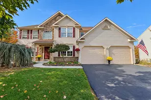 24 Pickwick Pl, Reading, PA 19606 - Photo 1