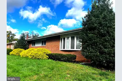 628 W Bellevue Avenue, Reading, PA 19605 - Photo 1