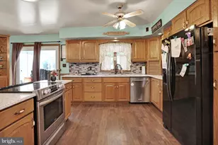 341 Chestnut St, Leesport, PA 19533 - Photo 13