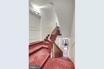 38 N 6th Street, Reading, PA 19601 - Photo 17