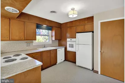 1734 York Road, Reading, PA 19610 - Photo 9
