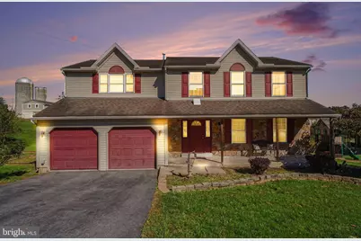 5013 Overlook Point, Douglassville, PA 19518 - Photo 1