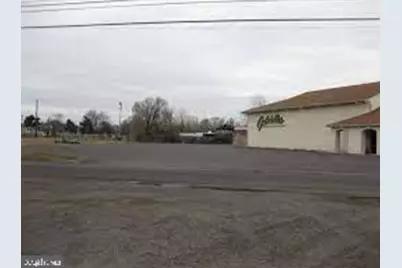 5301 Bristol Emilie Road, Levittown, PA 19057 - Photo 9