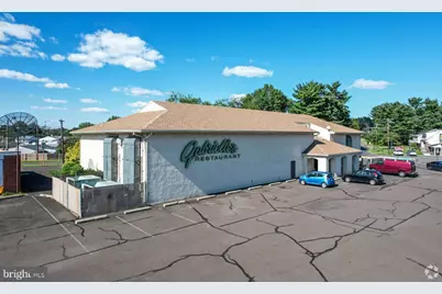 5301 Bristol Emilie Road, Levittown, PA 19057 - Photo 3