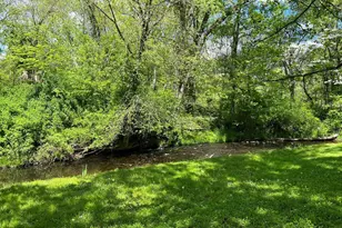 200 N Shady Retreat Rd, Doylestown, PA 18901 - Photo 7