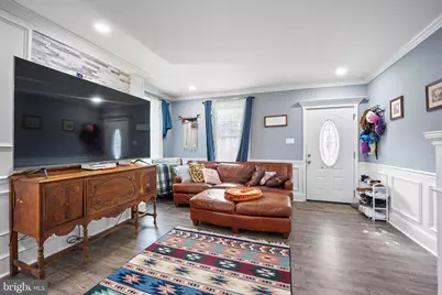 320 N Crown Street, Morrisville, PA 19067 - Photo 3