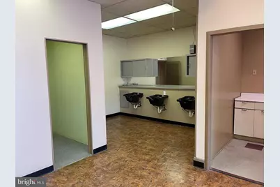 364 W Trenton Avenue #4, Morrisville, PA 19067 - Photo 7