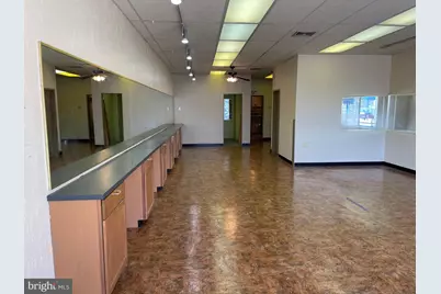 364 W Trenton Avenue #4, Morrisville, PA 19067 - Photo 5