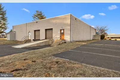 2 Pheasant Run, Newtown, PA 18940 - Photo 9