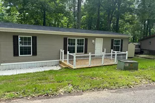 18 Ash Ln, Quakertown, PA 18951 - Photo 1