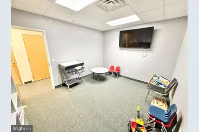 2 Canals End Road, Bristol, PA 19007 - Photo 11