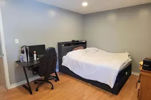 3866 Spruce, Feasterville-Trevose, PA 19053 - Photo 19