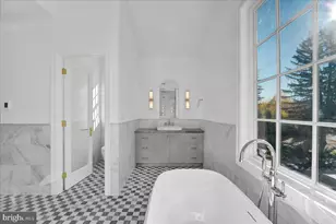 5805 Ridgeview Dr, Doylestown, PA 18902 - Photo 13