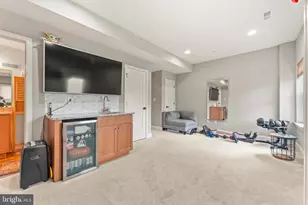 8 Sienna Pl, Feasterville-Trevose, PA 19053 - Photo 13