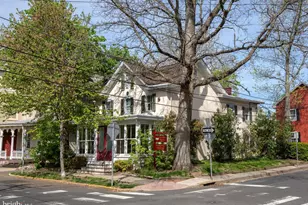 69 E Oakland Ave, Doylestown, PA 18901 - Photo 3