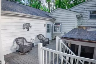 113 Creekwood Dr, Feasterville-Trevose, PA 19053 - Photo 17