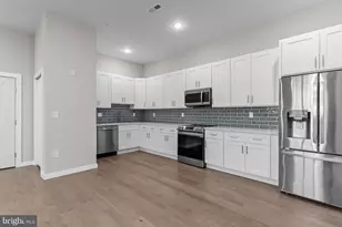 418 Jefferson Ave, Bristol, PA 19007 - Photo 5