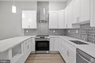 418 Jefferson Ave, Bristol, PA 19007 - Photo 5