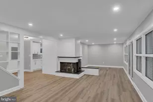 283 Snowball Dr, Levittown, PA 19056 - Photo 13