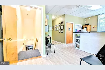 301 Corporate Dr E, Langhorne, PA 19047 - Photo 3