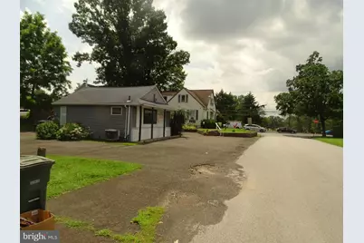 131 W Street Road W, Feasterville-Trevose, PA 19053 - Photo 9